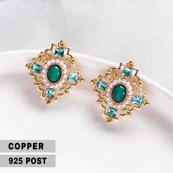 boutique Jewelry - ⚜️[𝟯/$𝟮𝟴]⚜️NEW ⚜️925 Baroque Style Stone & Pearl Earrings